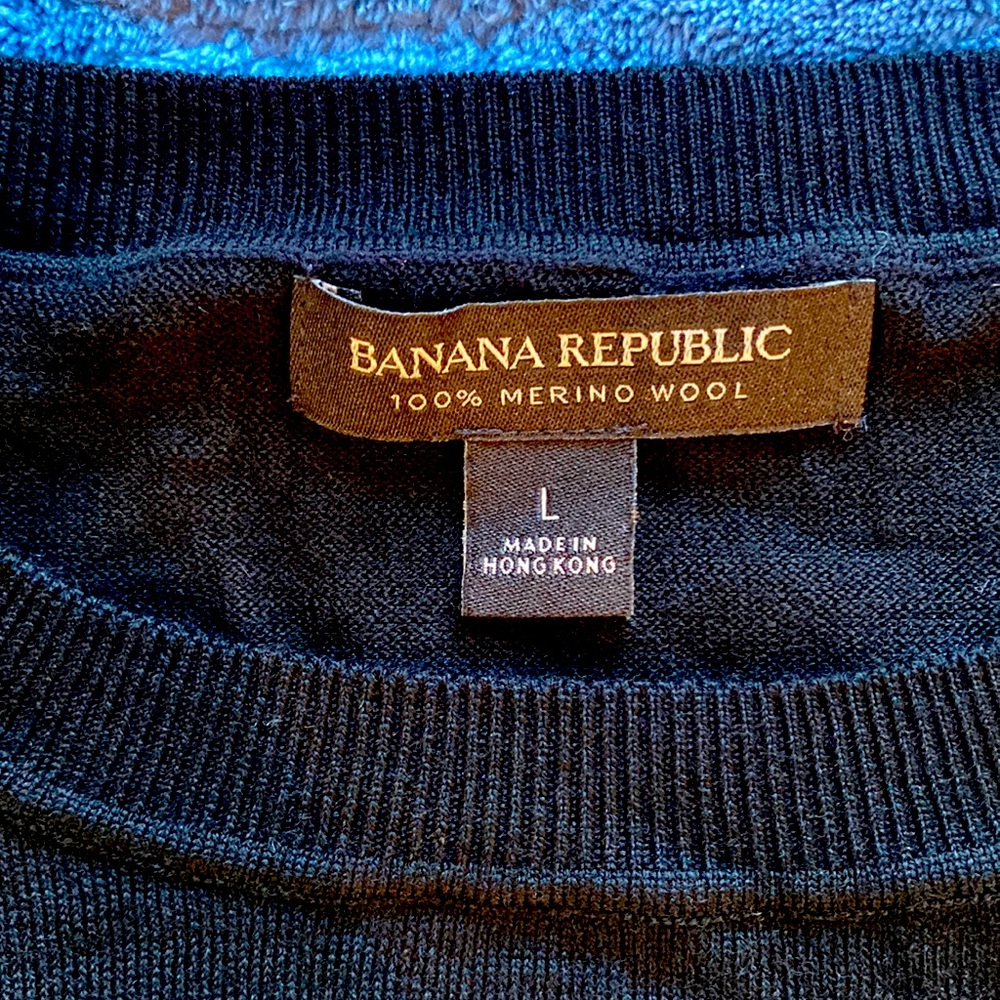 Banana Republic 100% wool sweater